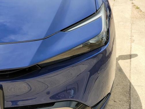 2025 Toyota Prius XLE