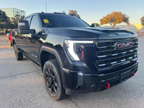 2024 GMC Sierra 2500 AT4