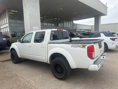 2017 Nissan Frontier PRO-4X