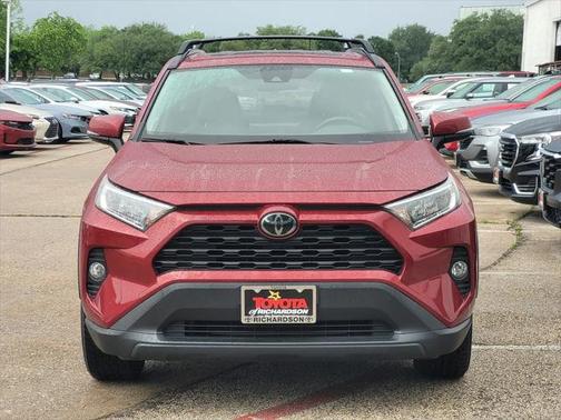 2020 Toyota RAV4 XLE Premium
