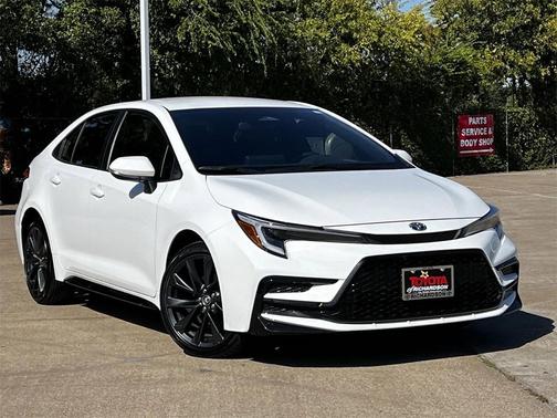 2025 Toyota Corolla Hybrid SE