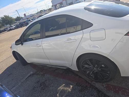 2025 Toyota Corolla Hybrid SE