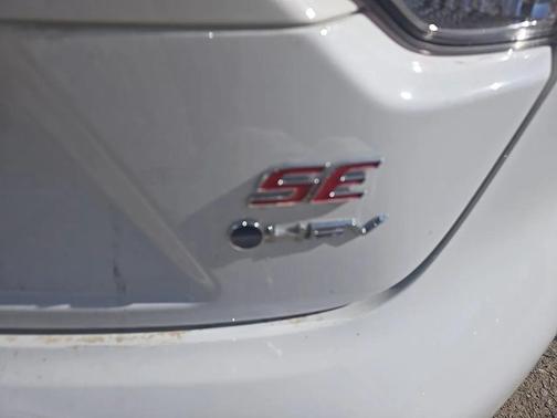 2025 Toyota Corolla Hybrid SE