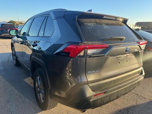 2024 Toyota RAV4 Hybrid LE