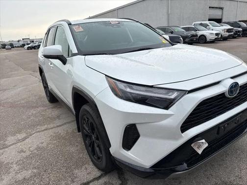 2024 Toyota RAV4 Hybrid SE