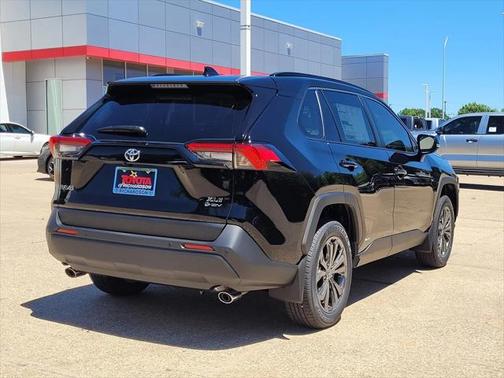 2025 Toyota RAV4 Hybrid XLE Premium