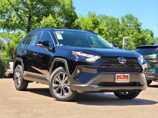 2025 Toyota RAV4 Hybrid XLE Premium