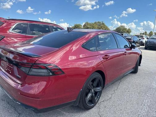 2024 Honda Accord Hybrid Base
