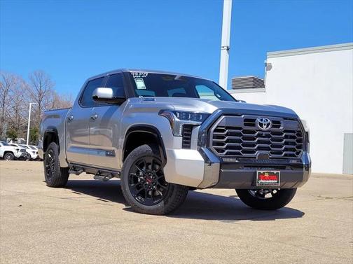 2025 Toyota Tundra Hybrid Platinum