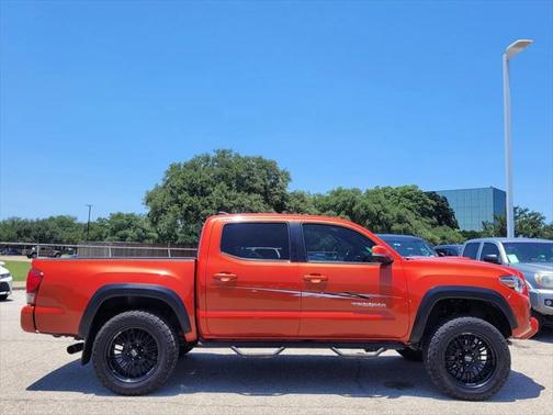 2017 Toyota Tacoma TRD Sport