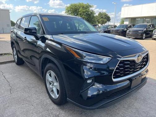 2021 Toyota Highlander LE