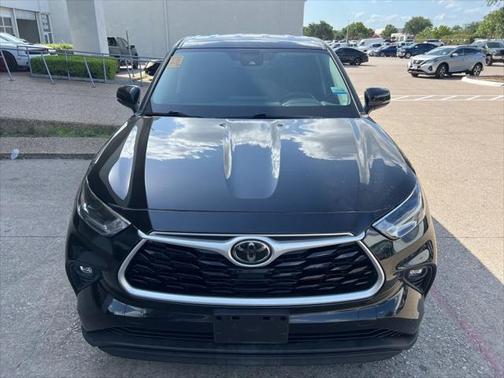 2021 Toyota Highlander LE