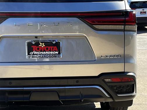 2024 Lexus LX 600 Base