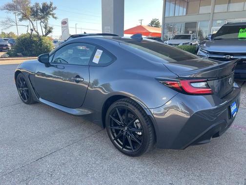 2024 Toyota GR86 Premium