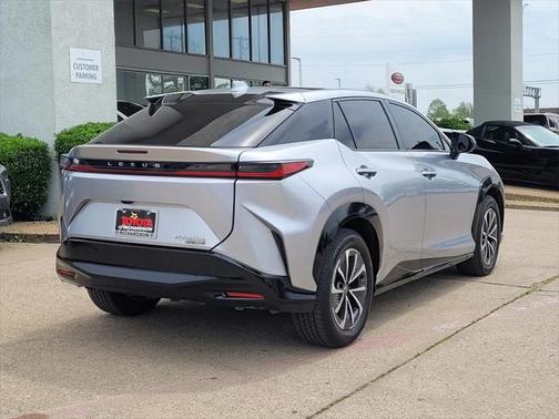 2023 Lexus RZ 450e 450e Premium w/Navigation System