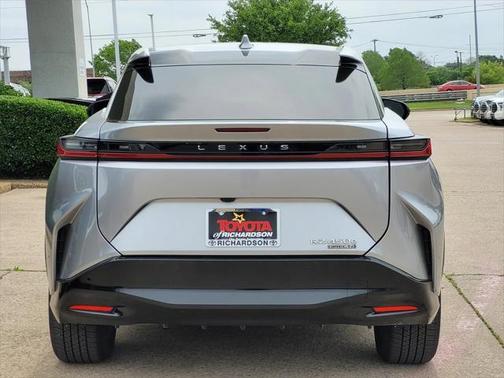 2023 Lexus RZ 450e 450e Premium w/Navigation System