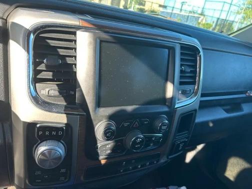 2014 RAM 1500 Laramie