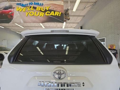 Ice Cap 2023 Toyota 4Runner SR5