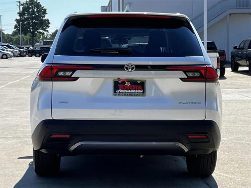 2025 Toyota Grand Highlander Platinum