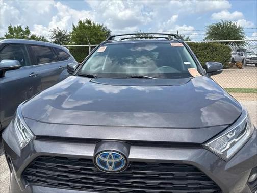 2021 Toyota RAV4 Hybrid XLE Premium