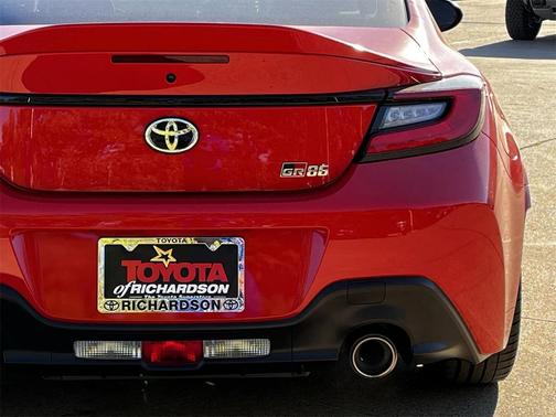 2025 Toyota GR86 Premium