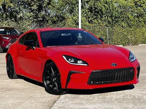 2025 Toyota GR86 Premium