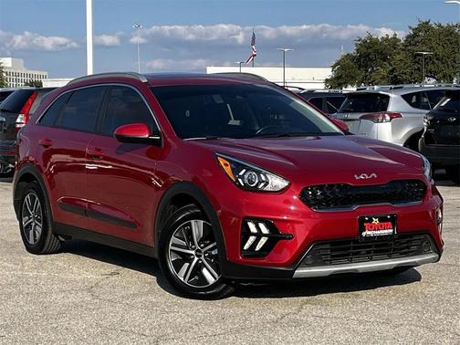 2022 Kia Niro LXS