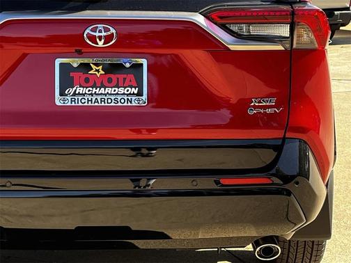 2025 Toyota RAV4 Hybrid SE