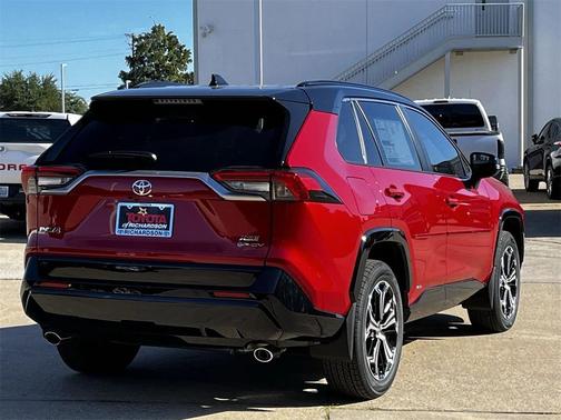 2025 Toyota RAV4 Hybrid SE