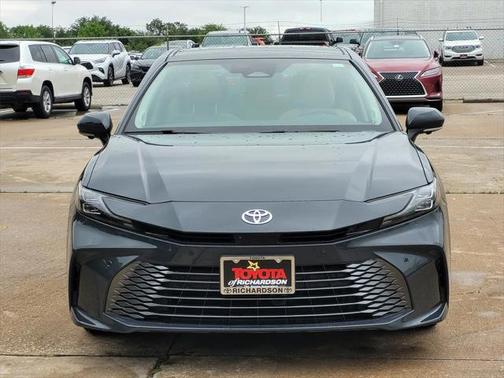 2025 Toyota Camry XLE