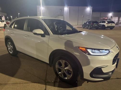 2025 Honda HR-V LX
