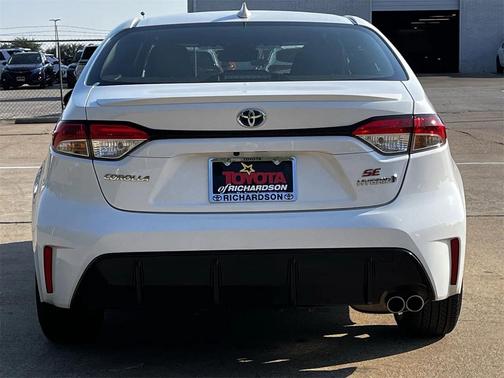 2024 Toyota Corolla Hybrid SE