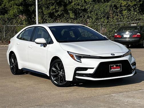 2024 Toyota Corolla Hybrid SE