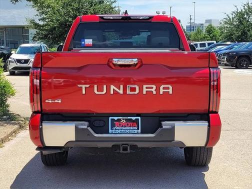 2023 Toyota Tundra Hybrid Capstone