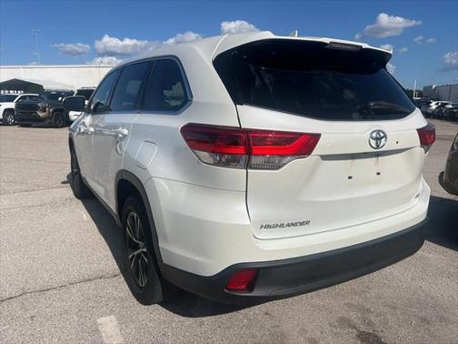 2019 Toyota Highlander LE Plus