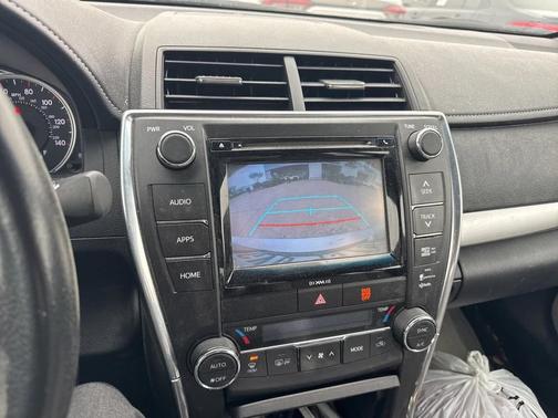 2016 Toyota Camry XSE