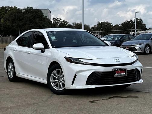 2026 Toyota Camry LE