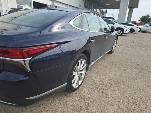 2018 Lexus LS 500h Base