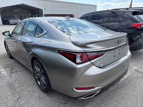 2019 Lexus ES 350 Luxury