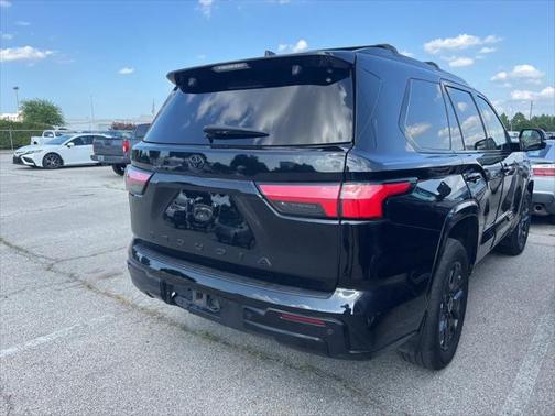 2024 Toyota Sequoia Platinum