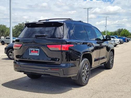 2024 Toyota Sequoia Platinum