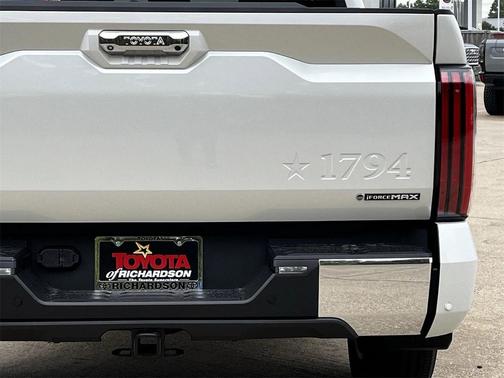 2026 Toyota Tundra Hybrid 1794 Edition