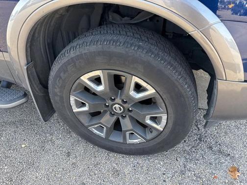 2022 Nissan Titan Platinum Reserve