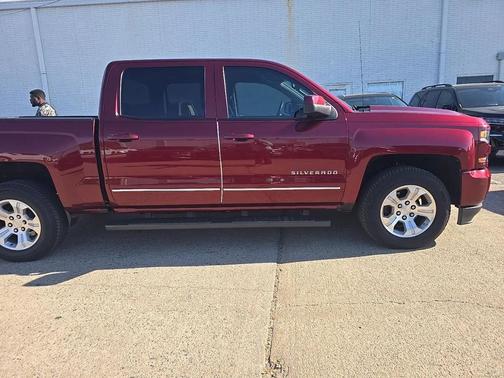 2017 Chevrolet Silverado 1500 2LT