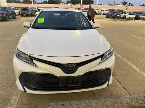 2020 Toyota Camry LE