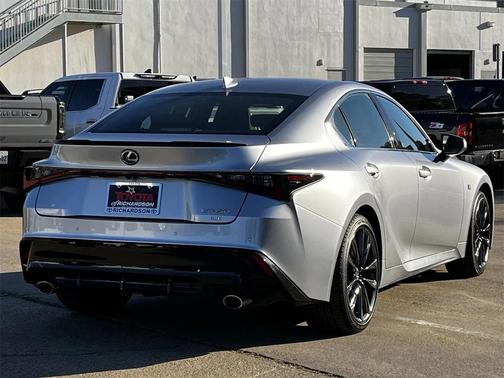 2022 Lexus IS 350 Base