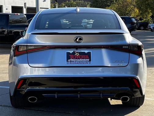 2022 Lexus IS 350 Base