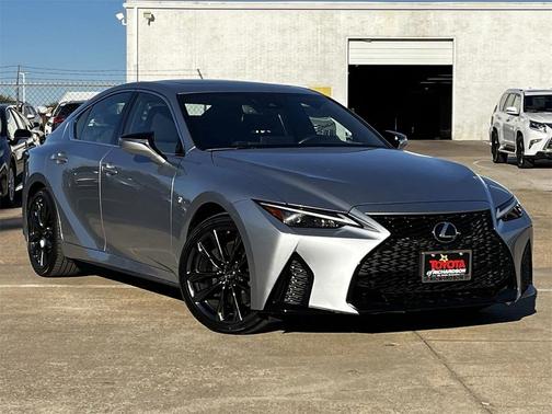 2022 Lexus IS 350 Base