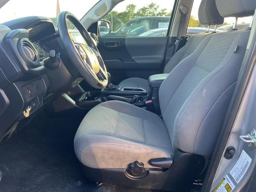 2020 Toyota Tacoma SR