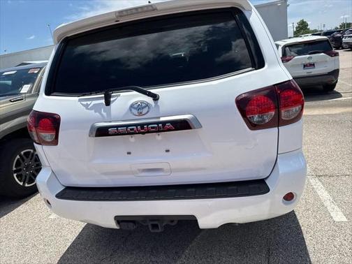2020 Toyota Sequoia SR5